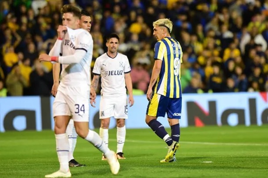 Liga Profesional de Fútbol: Independiente empató 1 a 1 ante Rosario Central en el Gigante de Arroyito