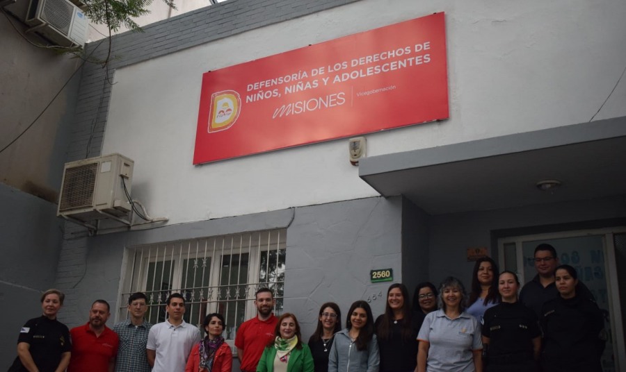Misiones: Se habilitó un espacio para denuncias sobre vulneración de derechos de los Niños, Niñas y Adolescentes en la sede de la Defensoría Provincial