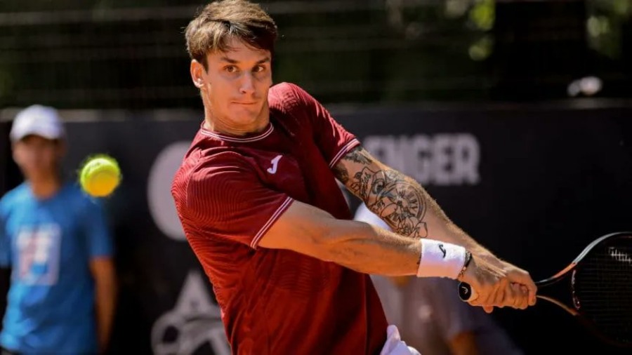 Tenis: Camilo Ugo Carabelli conquistó el AAT Challenger de Villa María, el argentino se impuso frente al neerlandés Jesper de Jong
