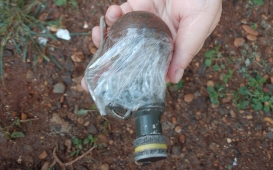 Posadas: Bomberos anti-explosivos retiraron una granada de una vivienda, hay un detenido y el artefacto fue retirado sin incidentes