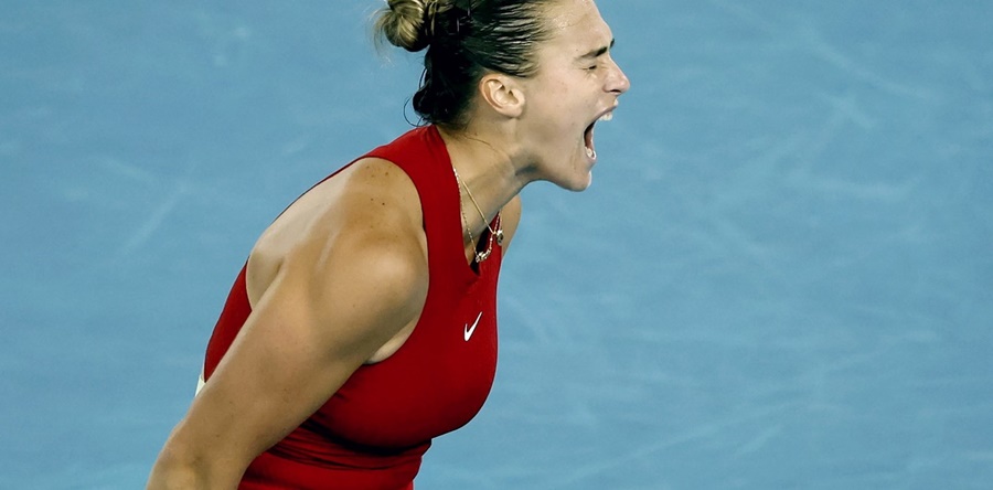 Tenis: La bielorrusa Aryna Sabalenka barrió a Coco Gauff, se metió en la final y mantiene su racha perfecta en el Australian Open