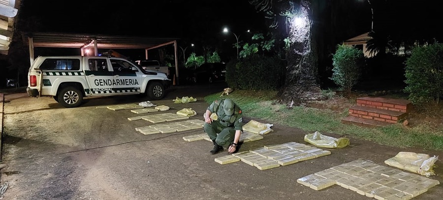 Misiones: Gendarmería Nacional logró la incautación de marihuana en cercanías a la Colonia “San Gotardo”,