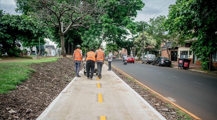 Posadas: Demarcación de bicisendas en la Avenida Corrientes