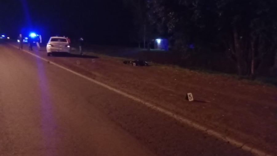 Falleció una mujer de 71 años tras ser embestida cuando intentaba trasponer caminando la Ruta Nacional N° 12