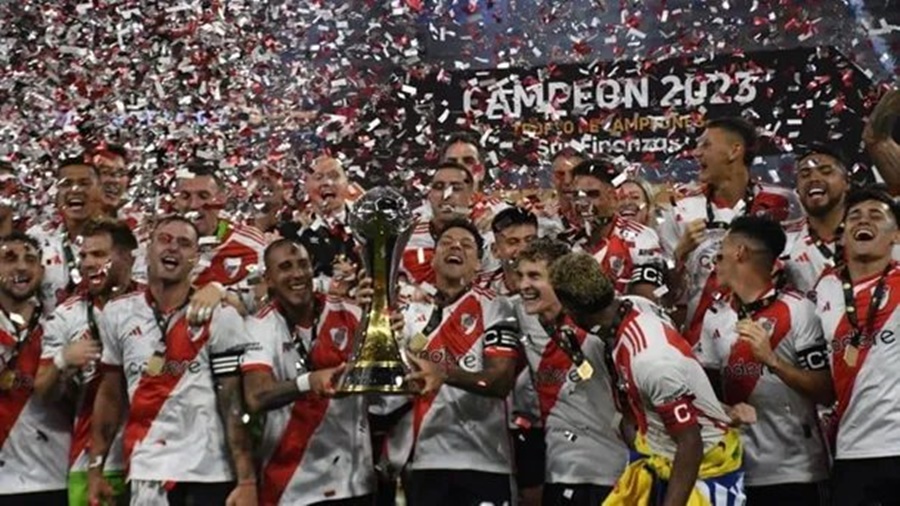 Con una clara superioridad, River Plate se quedó con el Trofeo de Campeones, venció por 2 a 0 a Rosario Central en Santiago del Estero