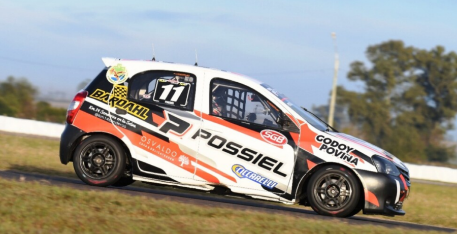 Clase 3 del Turismo Pista: El misionero Jorge Possiel, ganó de punta a punta la final de la división mayor en el Circuito entrerriano de la ciudad de Concepción del Uruguay