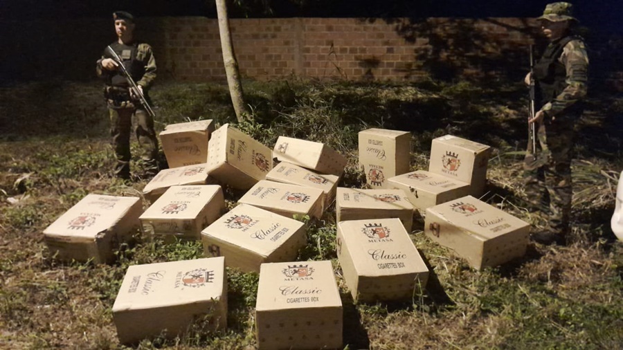 Prefectura Naval Argentina secuestró un cargamento de mercadería de contrabando, el valor de lo decomisado supera los 162 millones de pesos