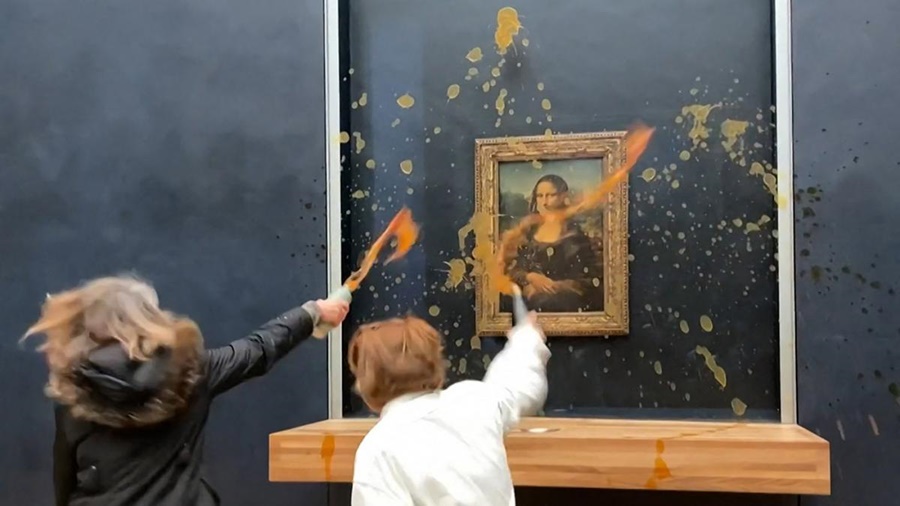 En Francia: Activistas arrojaron sopa sobre "La Gioconda" en protesta contra la política alimentaria