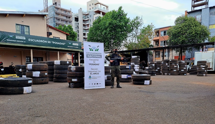Misiones: Gendarmería Nacional procedió al secuestro de 273 neumáticos de distintas marcas y medidas que carecían del respaldo legal