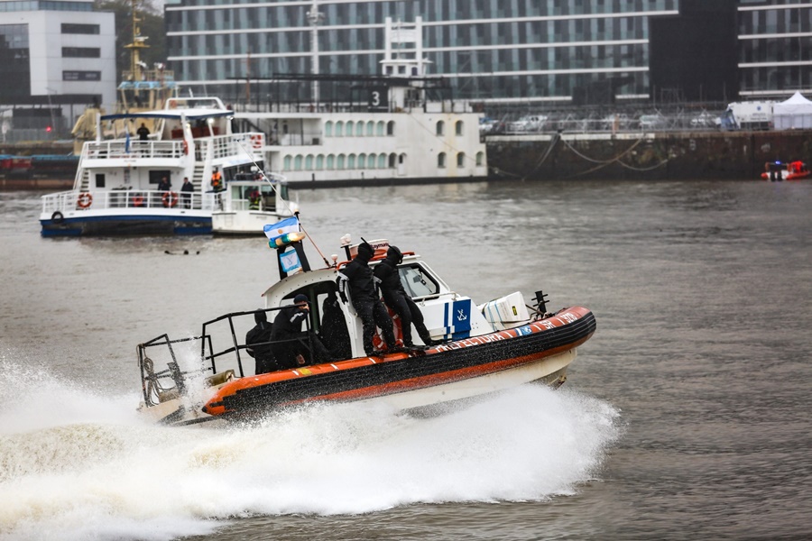 Personal de la Prefectura Naval Argentina participó de un simulacro realizado en el Puerto de Buenos Aires