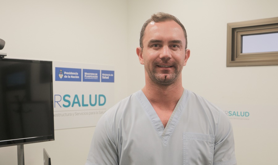 El Médico residente de Sudáfrica Tertius Potgieter resaltó la excelencia del Hospital Dr. Ramón Madariaga de la ciudad de Posadas