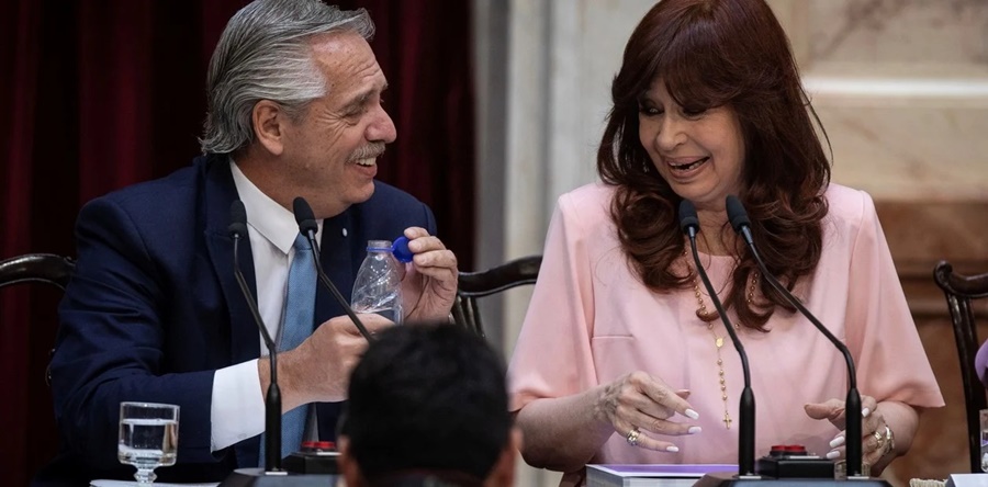 Lo que faltaba: La economía entró en zona de recesión y el desplome salarial pinta para conflicto