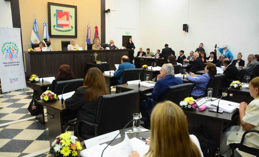 HCD de Posadas: Con varias iniciativas, se llevó adelante el primer Parlamento del Adulto Mayor 2023