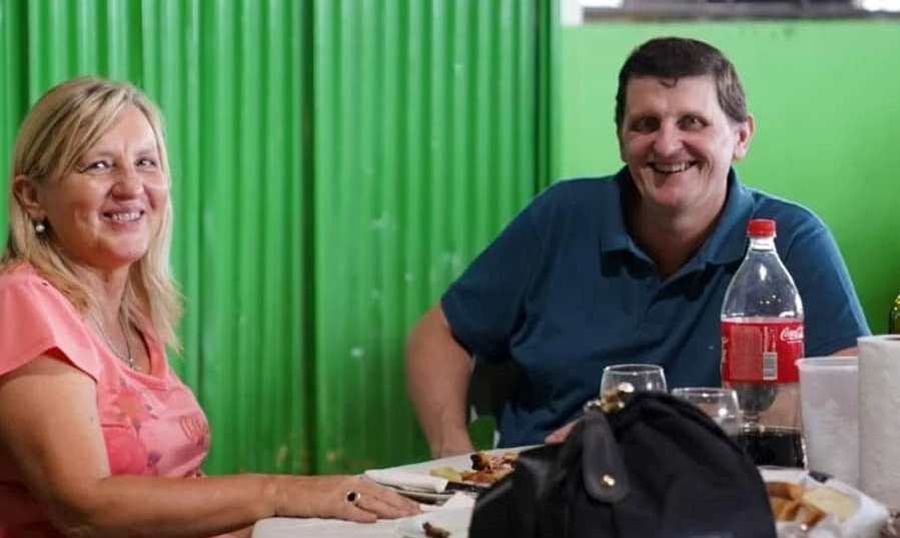 En Apóstoles, el Ministro Adolfo Safrán junto a la Intendente local María Eugenia Safrán compartieron el almuerzo conmemorativo por el Día del Empleado de la Alimentación