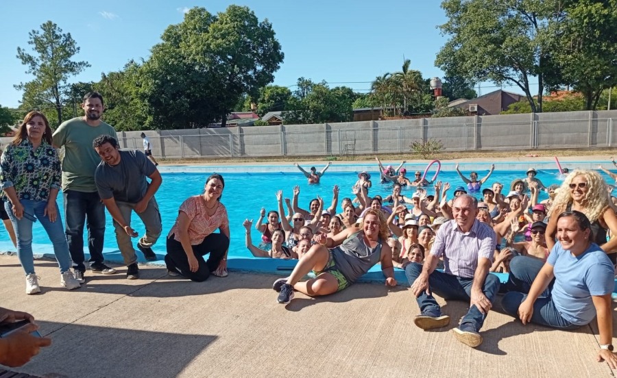 Posadas: El Intendente Leonardo Stelatto visitó a adultos mayores en las Jornadas Recreativas de Verano