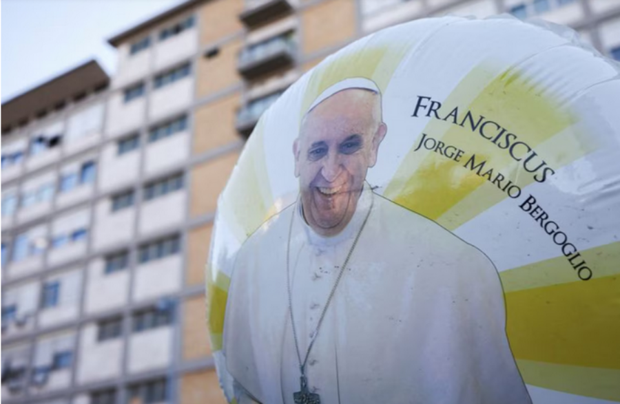 El Papa Francisco vuelve a sufrir dos episodios de insuficiencia respiratoria aguda