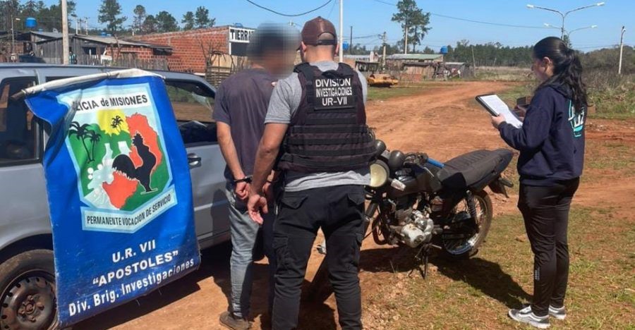 Apóstoles: La Policía de la provincia de Misiones frustró el robo de una motocicleta y detuvo a un individuo de 19 años en pleno ilícito