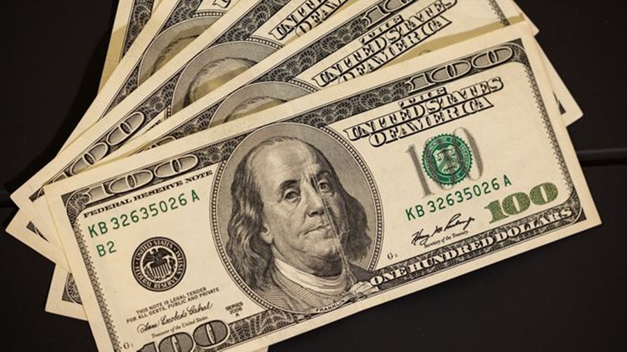 Dólar blue récord: Saltó casi 70 pesos en seis días y alcanzó un precio inédito de 810 pesos