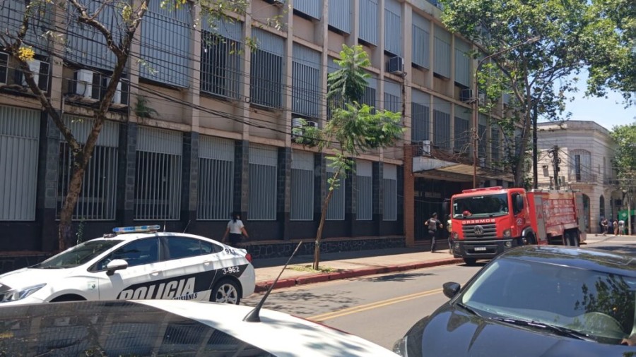 Intimidación pública: Identificaron al presunto autor de amenazas de bomba en un Instituto Superior de la ciudad de Posadas, se trataría de un joven de 18 años estudiante de otro colegio secundario