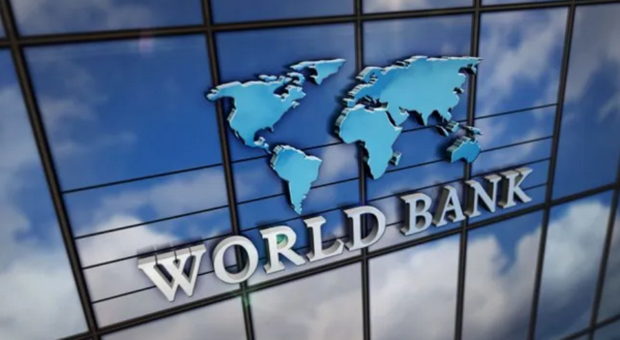 Prevé que la economía crezca 2,3% en 2025: Funcionario del Banco Mundial alerta sobre un "siglo perdido" en América Latina y reclama un cambio de modelo económico