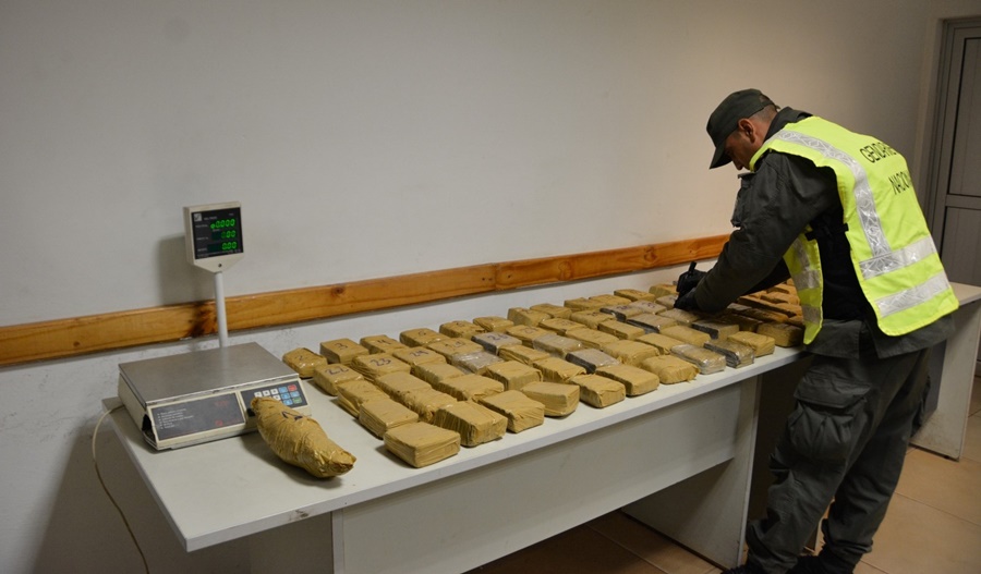 Gendarmería Nacional incautó estupefacientes en control sobre la Ruta Nacional N° 14, en el Paraje Centinela