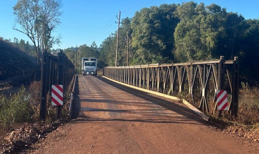 Misiones: La Dirección Provincial del Vialidad habilitó el tránsito sobre el paso provisorio del Arroyo Pindaytí en la Ruta Provincial N° 2