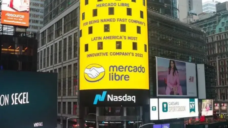 Las acciones de Mercado Libre vuelan en Wall Street tras reportar un salto de 37% en sus ingresos netos