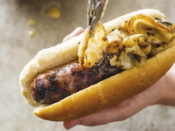 Suma estrella: El choripán fue elegido como "el mejor hot dog del mundo"