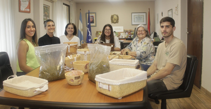 Iniciativa de emprendedoras que transforman residuos de yerba mate en materia prima