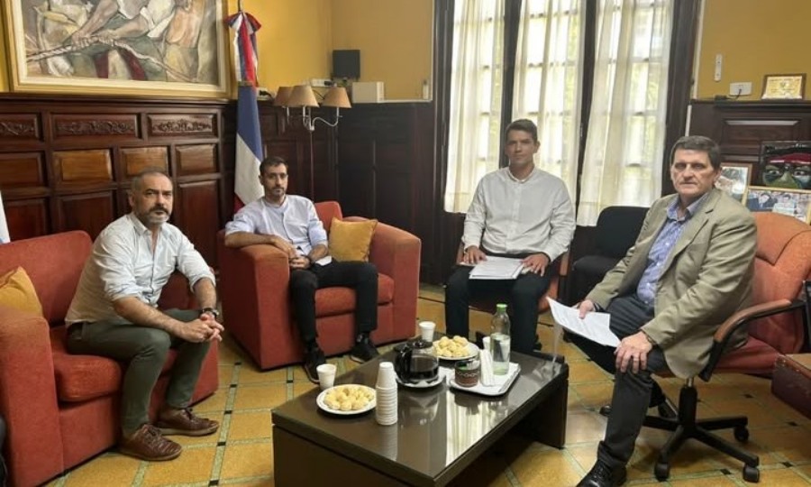 El Ministro Adolfo Safrán se reunió con integrantes de la Cámara de Comercio e Industria de Posadas
