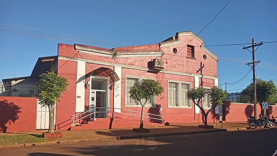Apóstoles: Desde la Administración de la C.O.S.P.A.L., informan, que en el día de hoy continúan los trabajos de mantenimiento sobre la Avenida San Juan Pablo II afectando el suministro de agua potable hasta la tarde