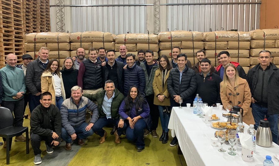 Petri en Misiones: “Vamos a terminar con las cajas de la política porque el cambio es a todo o nada”