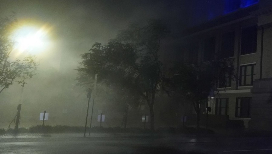 Estados Unidos: El Huracán Milton azota Florida con peligrosas inundaciones tras tocar tierra