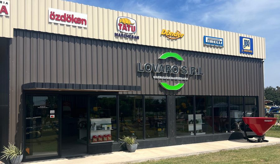 INDECAR desembarca con nuevo concesionario en Uruguay: La empresa argentina nombró a un representante y entregó su primera sembradora en el territorio oriental