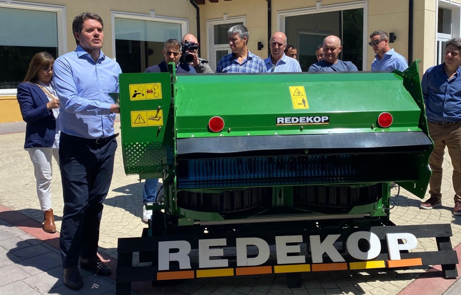 Redekop llega a la Argentina con su original tecnología para el control de malezas