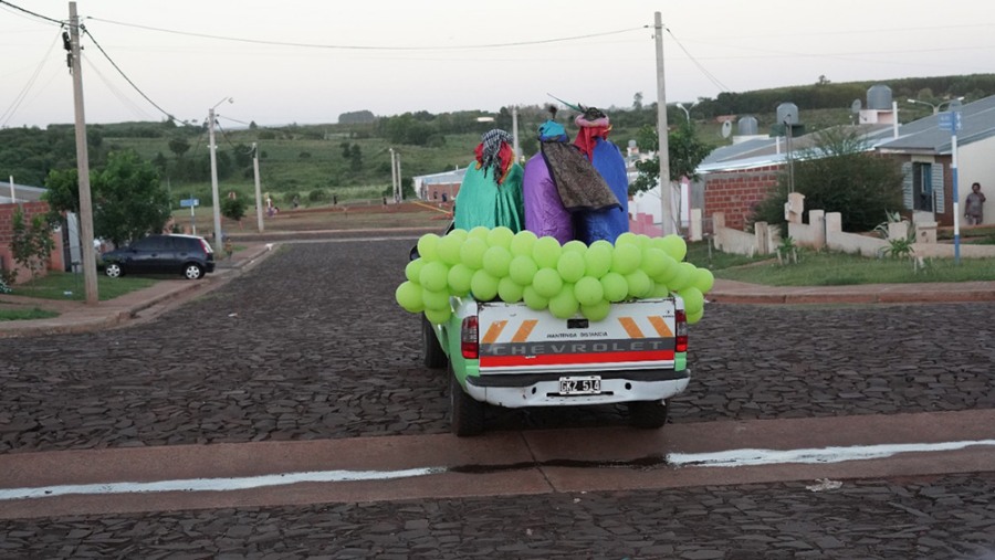 Caravana de los Reyes Magos en Apóstoles: Este evento es uno de los más esperados por los niños y familias de la ciudad, ya que les brinda la oportunidad de vivir una experiencia mágica y emocionante