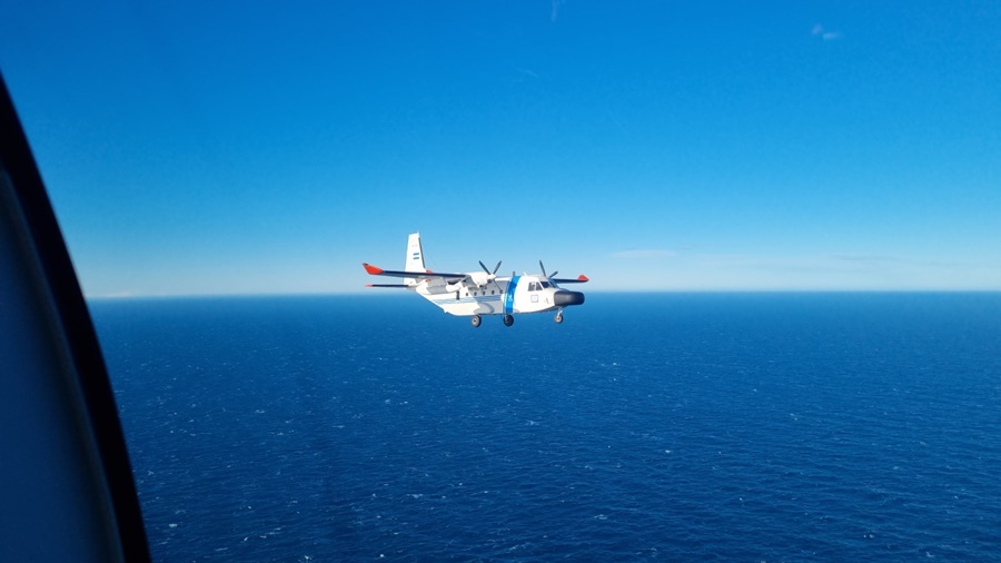 Emergencia en el Mar Argentino: Prefectura Naval Argentina aeroevacuó de urgencia al tripulante de un pesquero