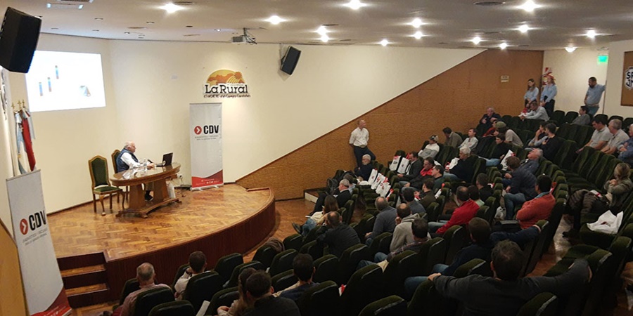 La ganadería eficiente necesita una sanidad de precisión