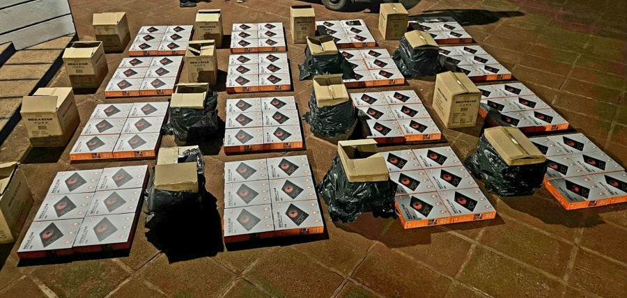 La Policía de la provincia de Misiones interceptó un vehículo con contrabando de cocinas eléctricas, tipo anafes en la localidad de Puerto Rico