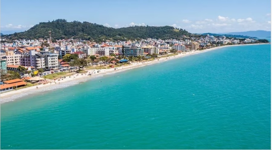 Brasil: Identifican la causa del brote de gastroenteritis en playas de Florianópolis y crecen los casos
