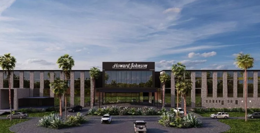 TBSA y Howard Johnson sellan alianza estratégica para llevar la vanguardia hotelera a Vaca Muerta