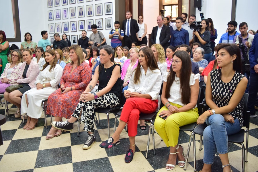 En el marco del Día Internacional de la Mujer: Se realizó el lanzamiento del Parlamento Municipal de la Mujer en el HCD de Posadas