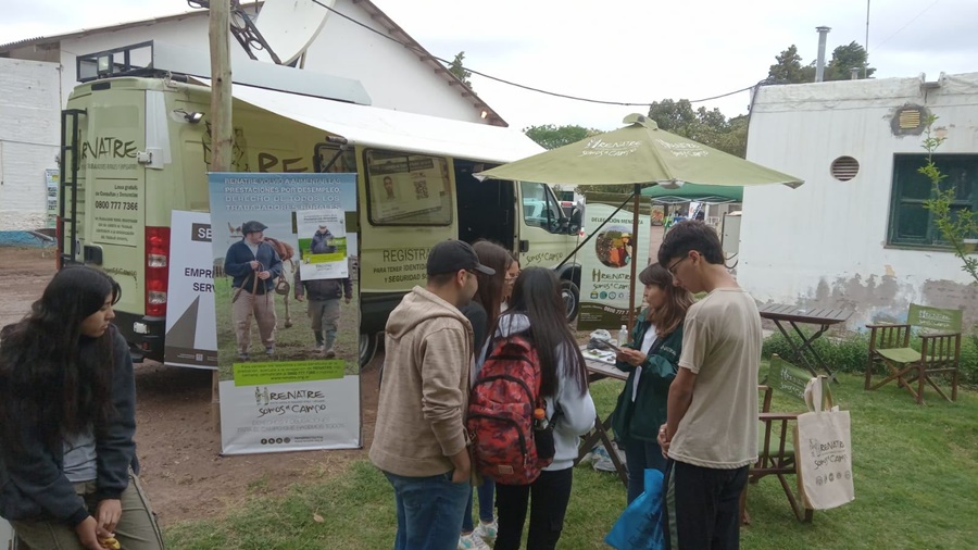 El RENATRE participó en la Expo INTA Junín 2022 en Mendoza con el fin de acercar el organismo a los visitantes