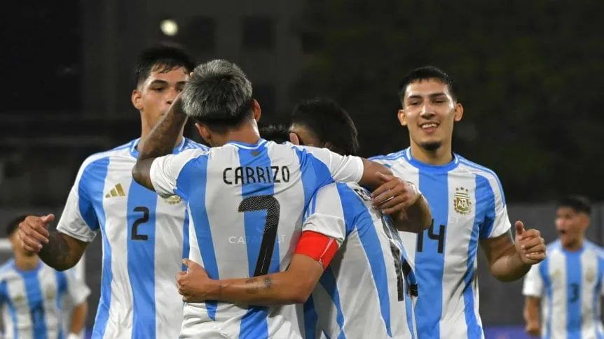 Con dobletes de Echeverri y Carrizo, la Selección Argentina Sub 20 derrotó a Uruguay en un partidazo y se afianza en el Sudamericano 2025