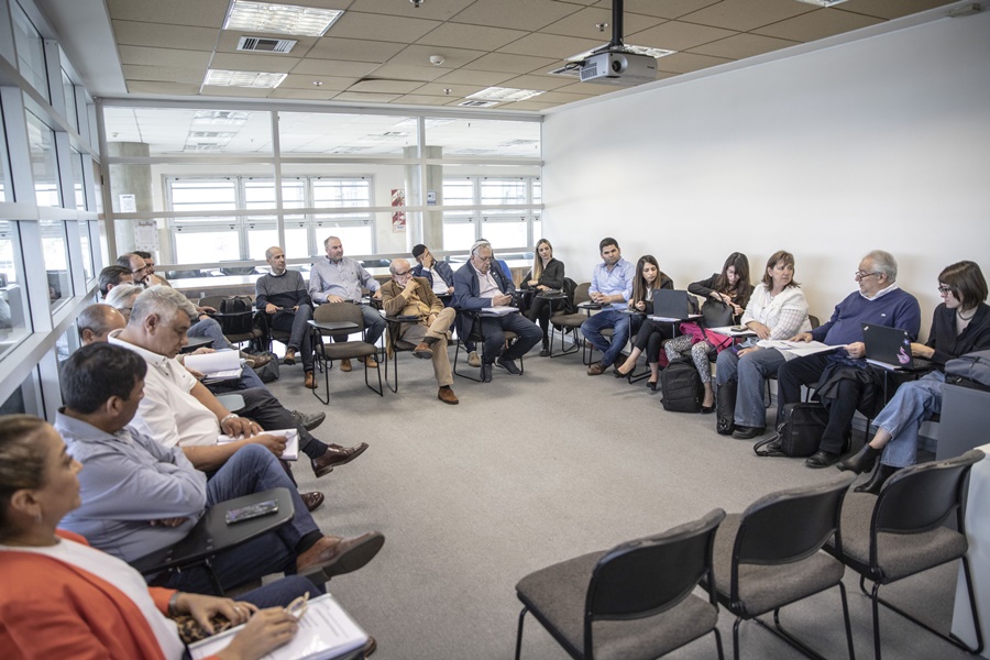 Con la presencia de su Directorio, el RENATRE realizó una Jornada Regional en Rosario donde inauguró la nueva delegación Santa Fe Sur