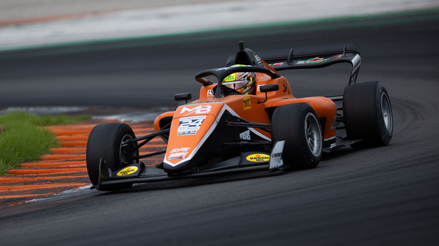 Mari Boya, a por el título en la Eurocup 3, el campeonato se decide este fin de semana en Barcelona