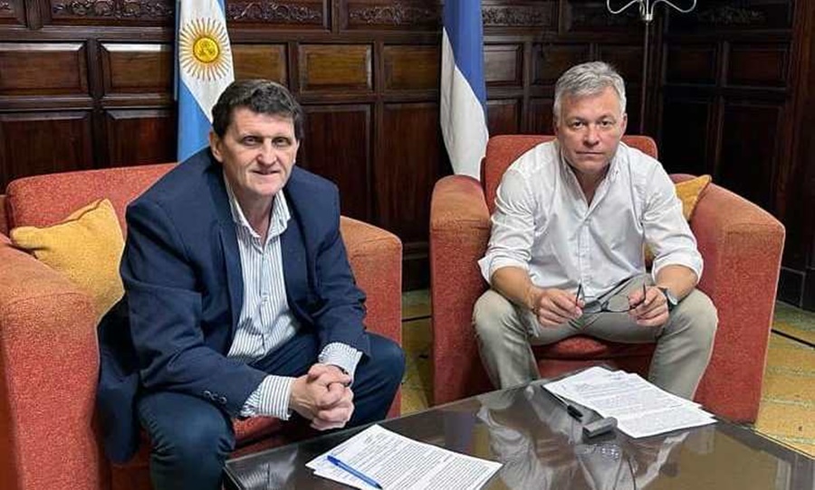 Adolfo Safrán: "Puerto Rico se suma al Programa Ahora Taxi", en principio este acuerdo permitirá la renovación de 36 unidades de taxis y remises en la localidad