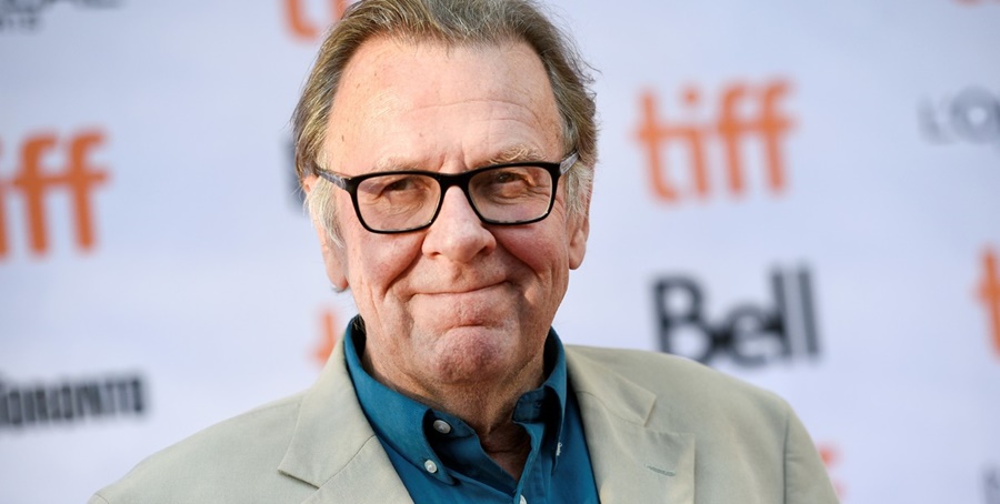 Tenía 75 años: Murió el actor británico Tom Wilkinson, nominado al Oscar y BAFTA por el strip-tease de The Full Monty y el thriller Michael Clayton