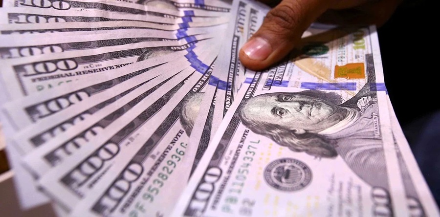 El dólar blue pasó los 500 pesos, llegó a los 503 pesos y sigue la pérdida de reservas: El Gobierno ya vendió más de la mitad de los yuanes que le habilitó China