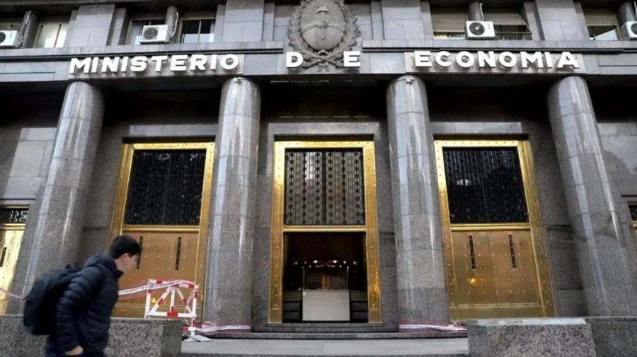 Acumulado de los cinco meses: Señalan que el déficit primario llegó al 0,7% del PBI en Mayo